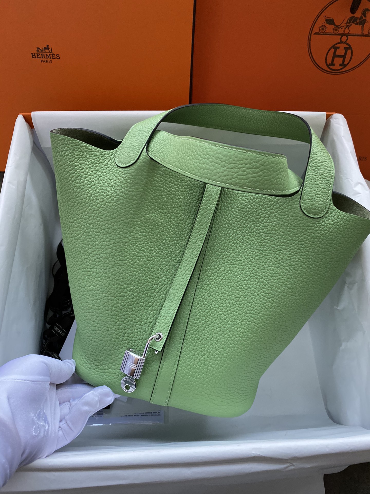 Hermes Picotin Lock 22 Bag In Green Kiwi Clemence Leather